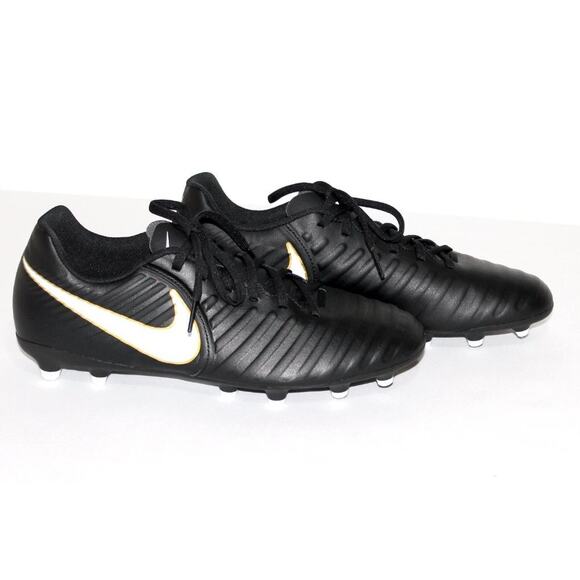 Nike Tiempo soccer Cleats Black and Gold Size 8 - Picture 1 of 5
